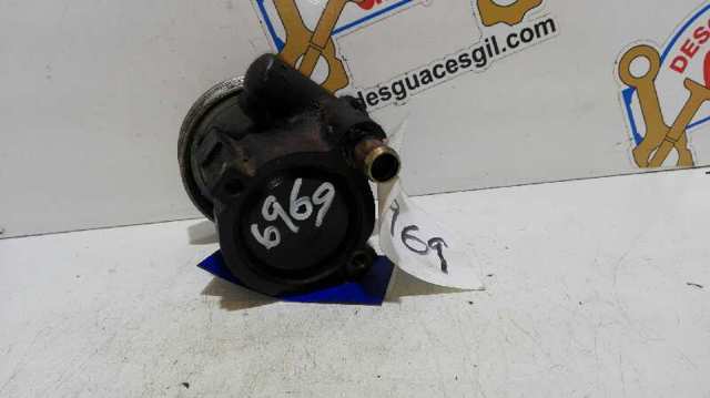 RENAULT 7700417137 Bomba de dirección asistida  comprar en Murcia