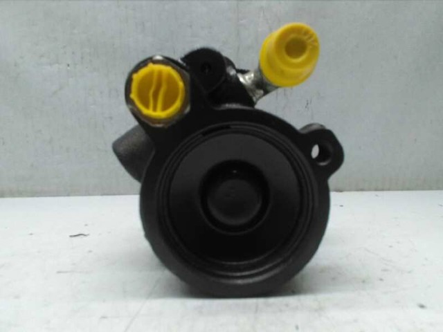 7700417308 RENAULT Bomba de dirección  en stock Huelva