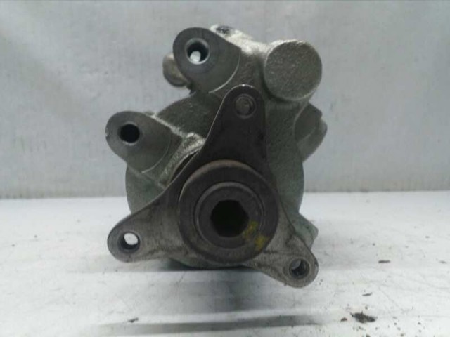 7700417308 RENAULT Bomba de dirección asistida  disponible Alicante