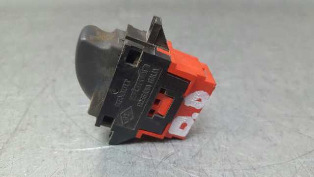 RENAULT 7700417485  en stock Terrassa