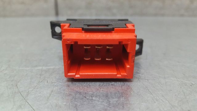 7700417485 RENAULT  en stock Gandía