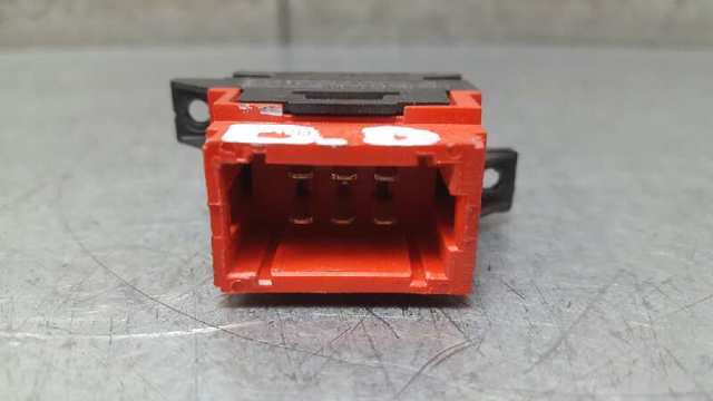 RENAULT 7700417485  disponible Lugo