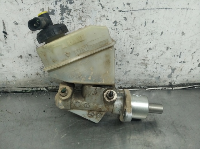 7700417826 Renault (RVI)