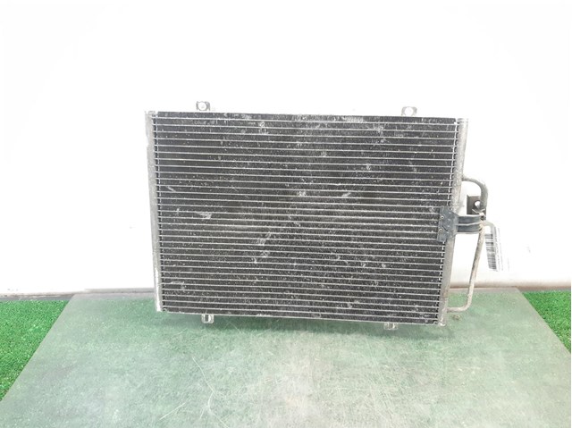 Condensador / radiador  aire acondicionado para renault megane i coach 1.6 e (da0f) k7m 7700418301