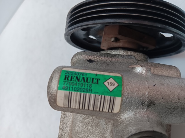 RENAULT 7700419118 Bomba de dirección asistida  disponible Valladolid