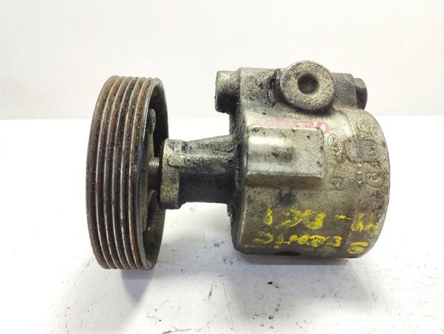 7700419156 RENAULT Bomba de dirección  en stock Huelva