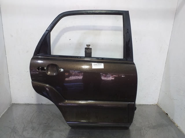 Puerta trasera derecha 770041F020 Hyundai/Kia