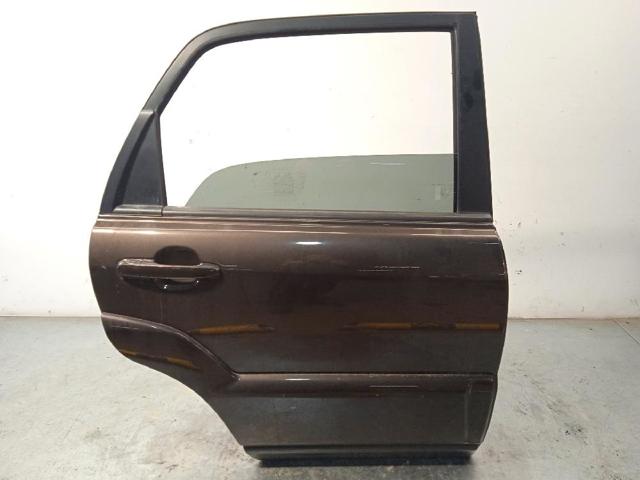 Puerta trasera derecha 770041F050 Hyundai/Kia