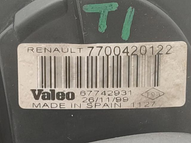 RENAULT 7700420122 Piloto trasero izquierdo  disponible España