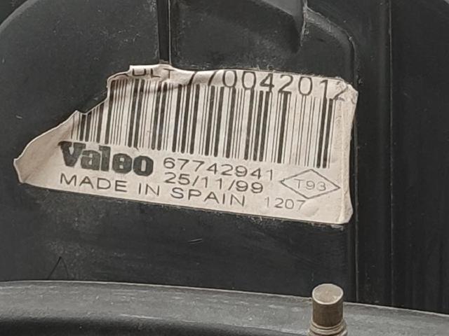 7700420123 Piloto trasero derecho  en stock Granada
