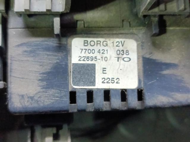7700421038 Renault (RVI)