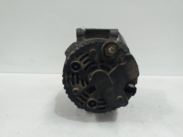 7700422237 RENAULT Alternador  disponible Ourense