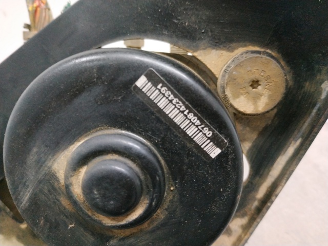7700424520 Renault (RVI)