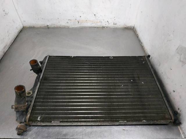 RENAULT 7700425842 Radiador de refrigeración del motor  disponible España