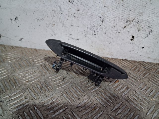 7700426087 RENAULT Manija exterior derecha delantera/trasera de puerta  en stock Gandía