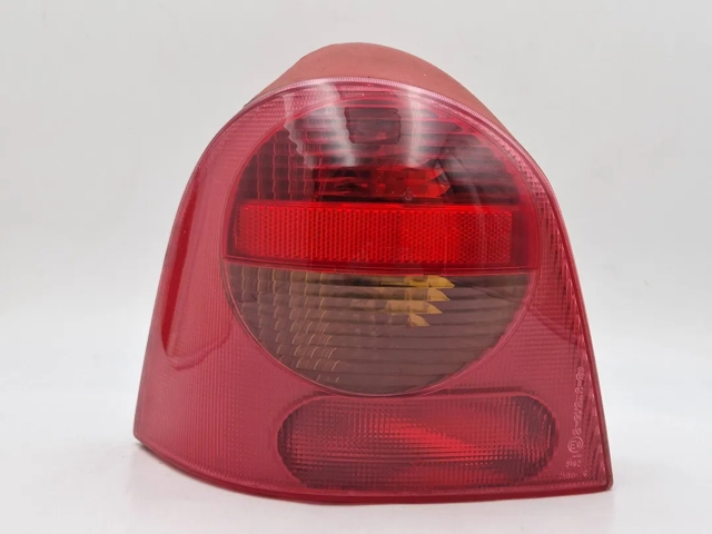 7700426319 Piloto trasero exterior izquierdo  en stock Granada
