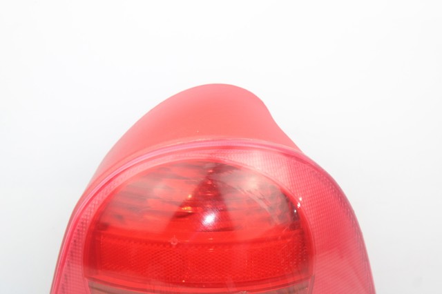 RENAULT 7700426320 Piloto trasero exterior derecho  comprar en Albacete