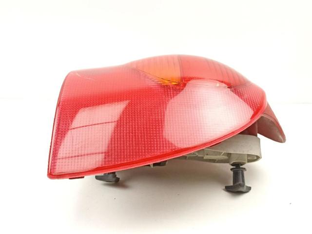 7700426320 Piloto trasero exterior derecho  comprar en Reus
