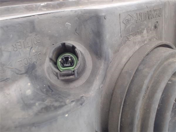 7700427872D RENAULT Faro izquierdo  disponible Alicante