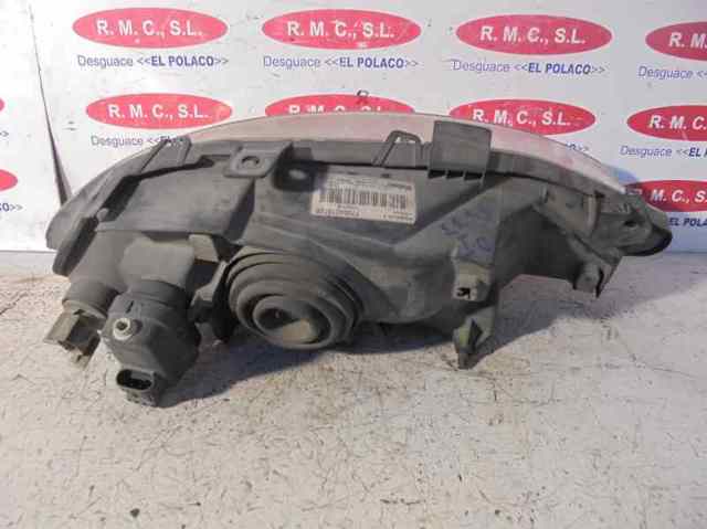RENAULT 7700427872D Faro izquierdo  disponible España