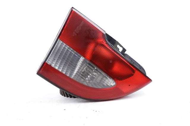 7700428052 RENAULT Piloto trasero interior izquierdo comprar Bilbao