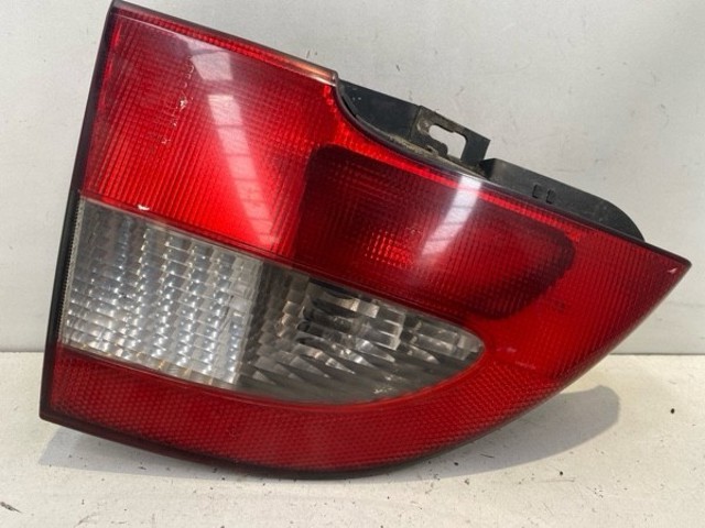 7700428052 RENAULT Piloto trasero interior izquierdo  comprar en Lleida