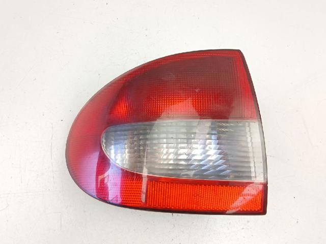 7700428058 Piloto trasero exterior izquierdo  comprar en Reus