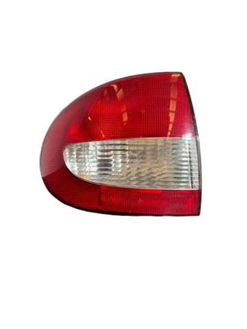 RENAULT 7700428058 Piloto trasero exterior izquierdo  en stock Salamanca