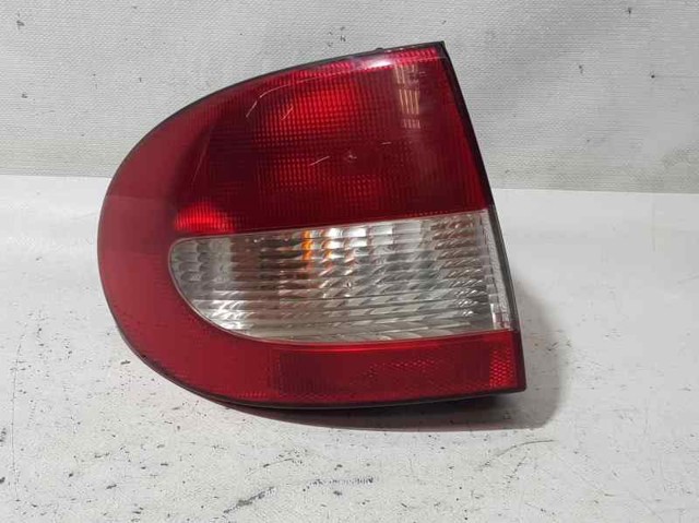 RENAULT 7700428058 Piloto trasero exterior izquierdo  en stock Valencia
