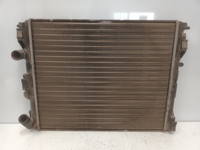 7700428082 Radiador de refrigeración del motor  disponible Málaga