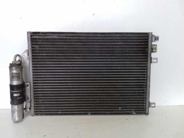 RENAULT 7700428083 Condensador de aire acondicionado  comprar en Ponferrada