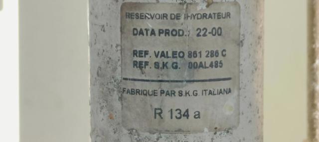 7700428083 RENAULT Condensador aire acondicionado  en stock Córdoba