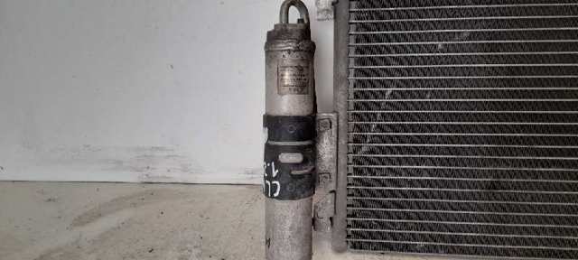 7700428083 RENAULT Condensador aire acondicionado  en stock Huelva
