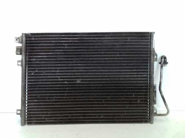 RENAULT 7700428083 Condensador de aire acondicionado  disponible Valladolid