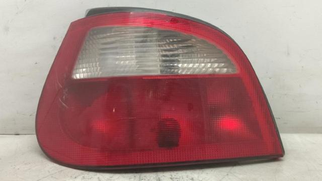7700428320 RENAULT Piloto trasero izquierdo  disponible Alicante