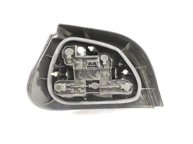 7700428321 RENAULT Piloto trasero derecho comprar Bilbao