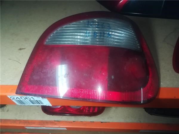RENAULT 7700428321 Piloto trasero derecho  comprar en Ponferrada
