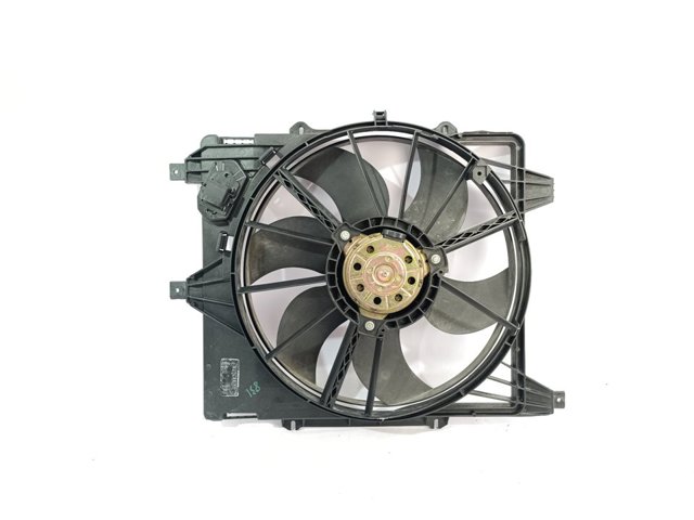7700428659 Difusor del radiador del aire acondicionado con ventilador y motor  en stock Sabadell