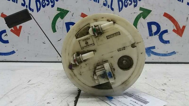 RENAULT 7700429144 Bomba de gasolina  en stock Terrassa