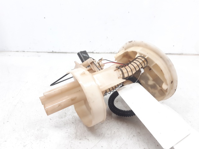 7700429144 RENAULT Bomba de gasolina comprar Madrid