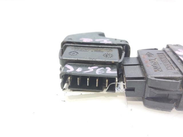 7700429998 RENAULT Botón de encendido del motor del elevalunas delantero izquierdo  en stock Gandía