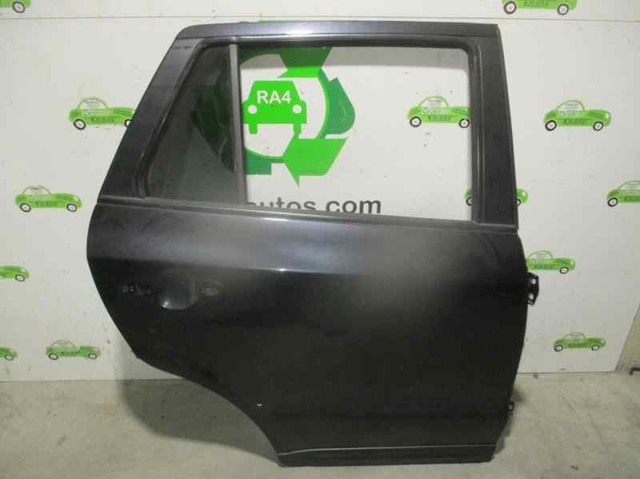 Puerta trasera derecha 770042B030 Hyundai/Kia