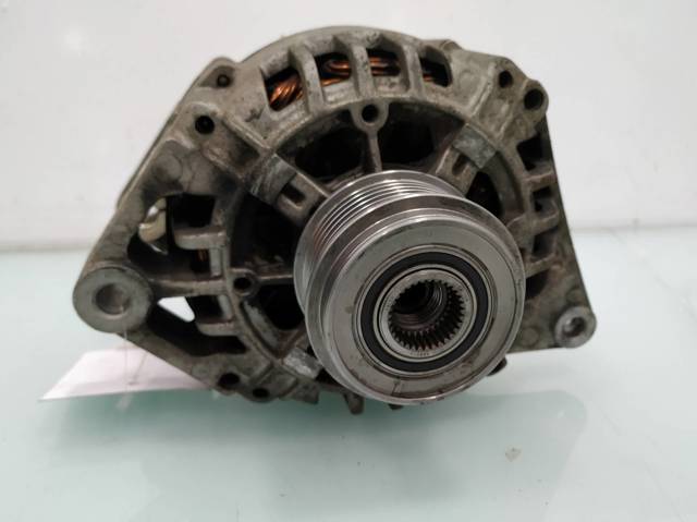 7700430182 RENAULT Alternador  disponible Ourense