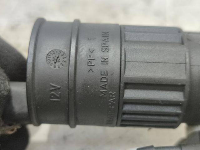 RENAULT 7700430702 Bomba-motor de limpiaparabrisas delantero/trasero  en stock Valencia