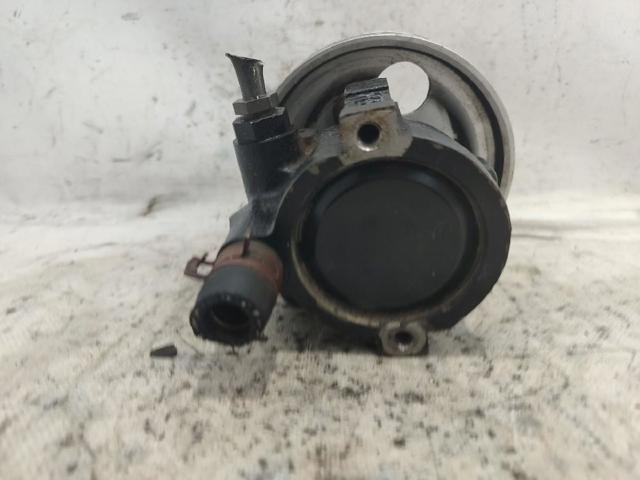 7700431283 RENAULT Bomba de dirección comprar Madrid