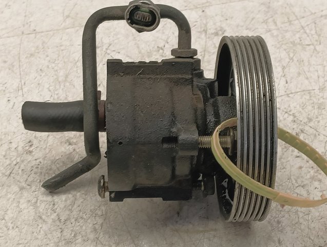 7700431283 RENAULT Bomba de dirección comprar Madrid