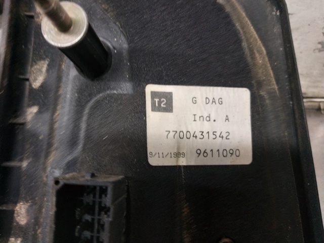 7700431542 RENAULT Espejo de retrovisor izquierdo  en stock Huelva