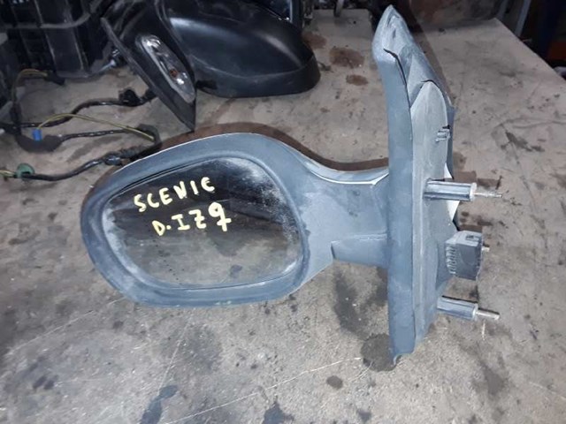 7700431542 Espejo retrovisor izquierdo  disponible Málaga