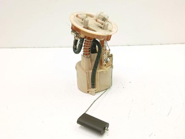 7700431718 RENAULT Bomba de gasolina  en stock Gandía
