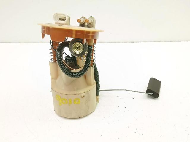 7700431718 RENAULT Bomba de gasolina comprar Alcalá